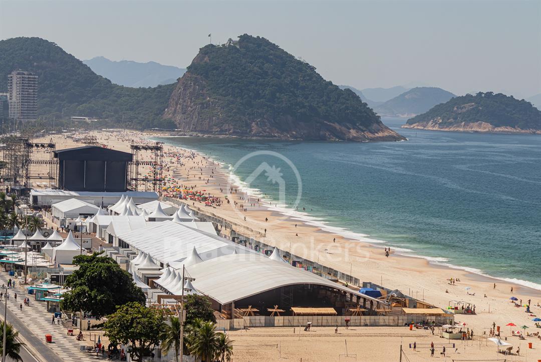 REFERÊNCIA 2013871 · 1