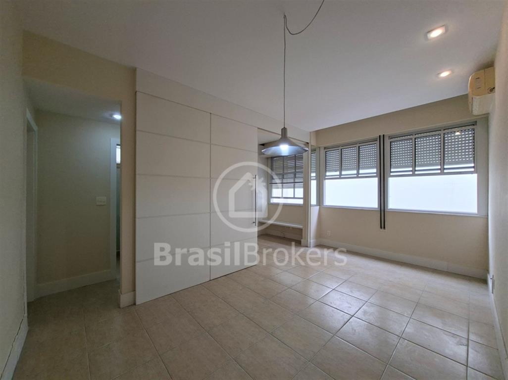 Apartamento · Avenida Epitácio Pessoa · 2015307 · 1