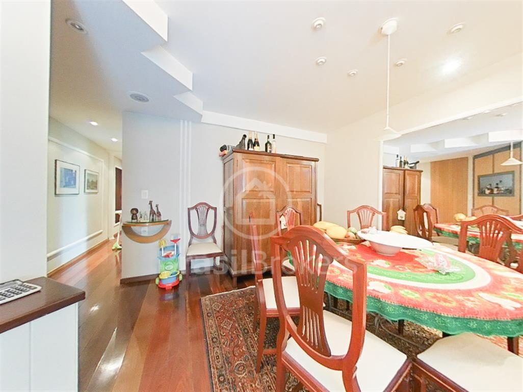 Apartamento · Avenida Epitácio Pessoa · 885235 · 1